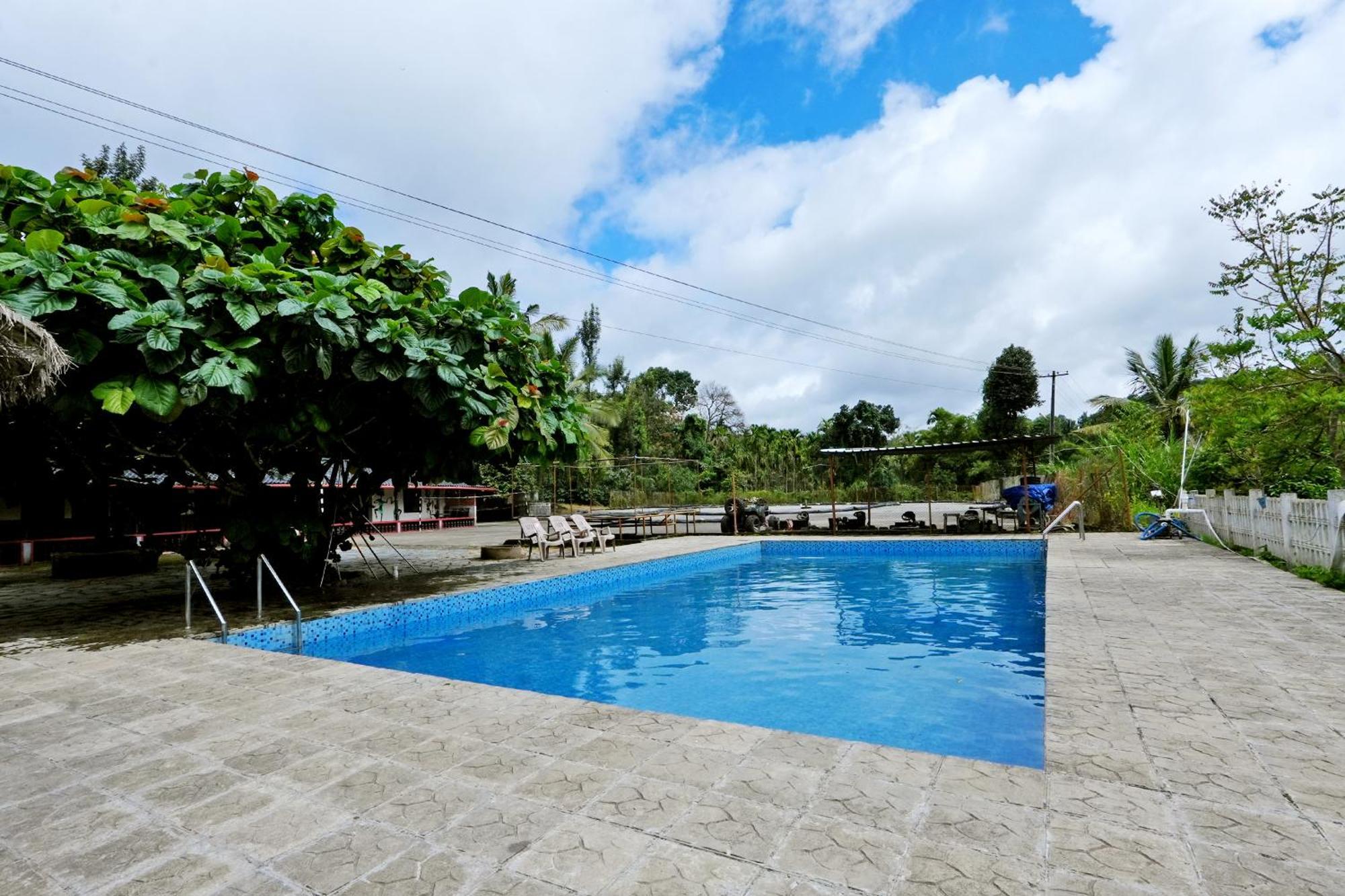 Leisure Homestay - Pool, Boating, Zipline, Home Food, Estate Chikmagalūr Exteriör bild